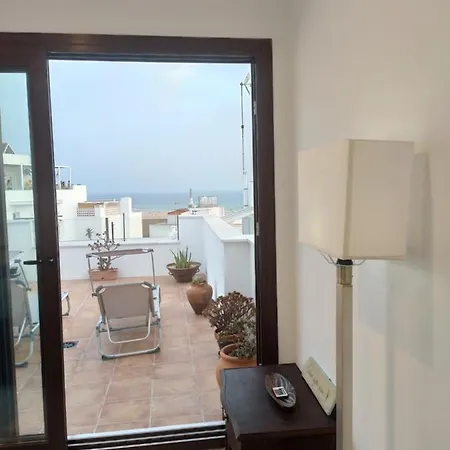 Atico Duplex Tranquilo Vistas Al Mar Centro De Conil Apartment